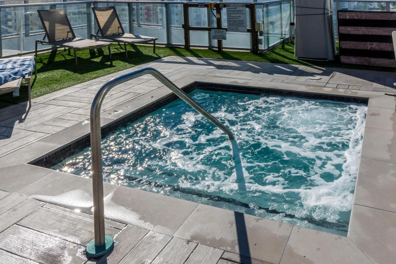 Splendid Resort - Oceanview 1Bdr & 1Ba Apt Right On The Beach, Heated Pool, Gym ハリウッド エクステリア 写真
